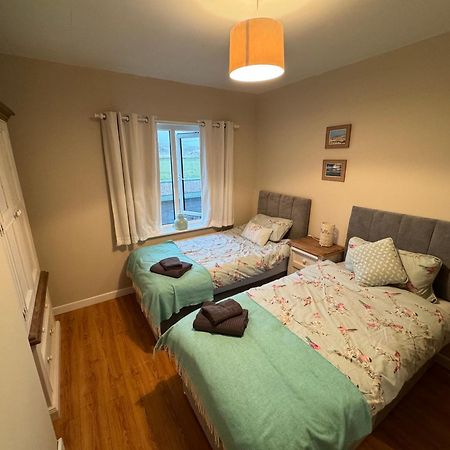 Hughie'S Farm Cottage 巴利利芬 外观 照片